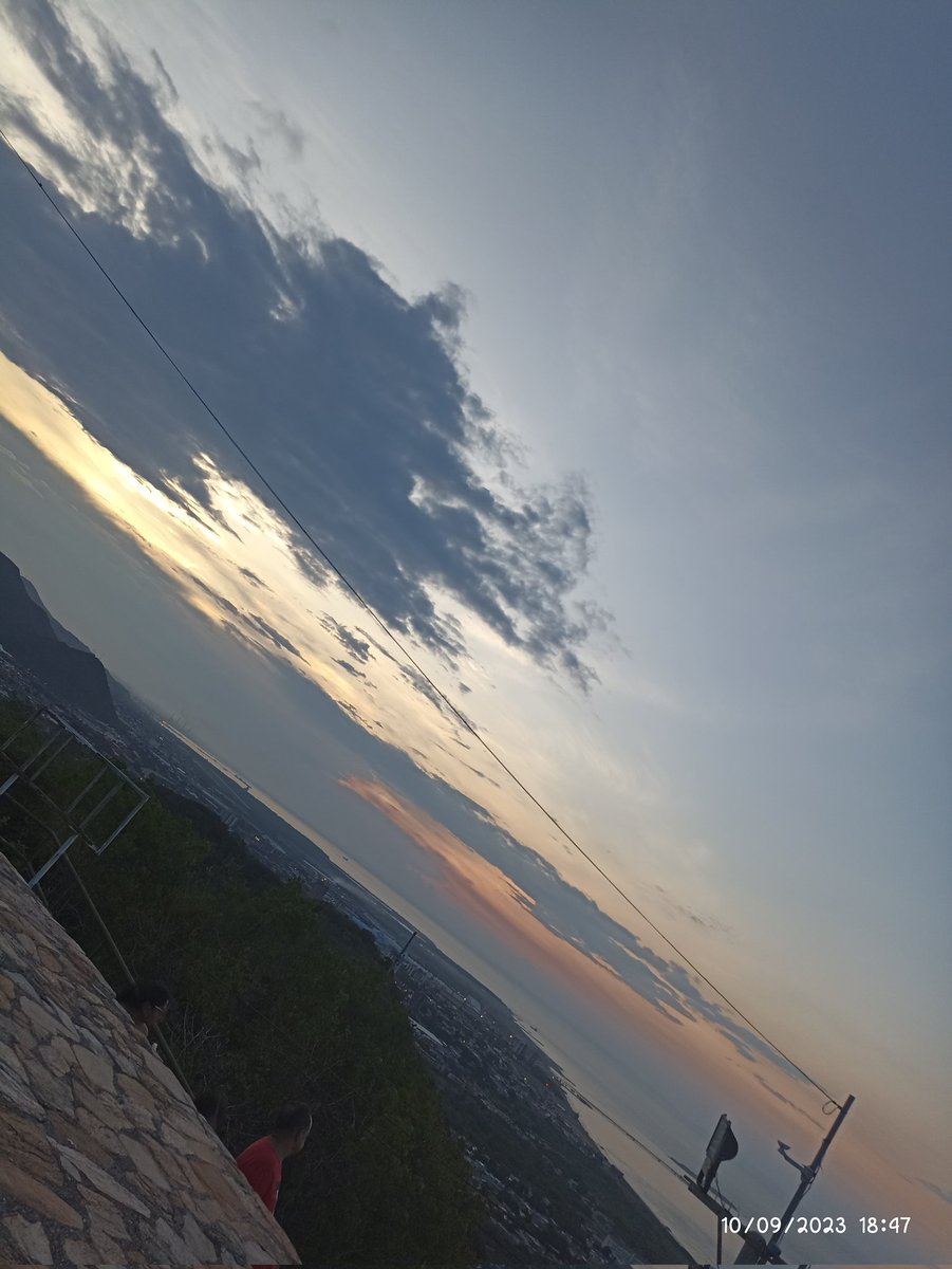 anasotillo's tweet photo. #FortinSolano #Atardeceres #CosasqueAmo https://t.co/CYp1IR5qS2