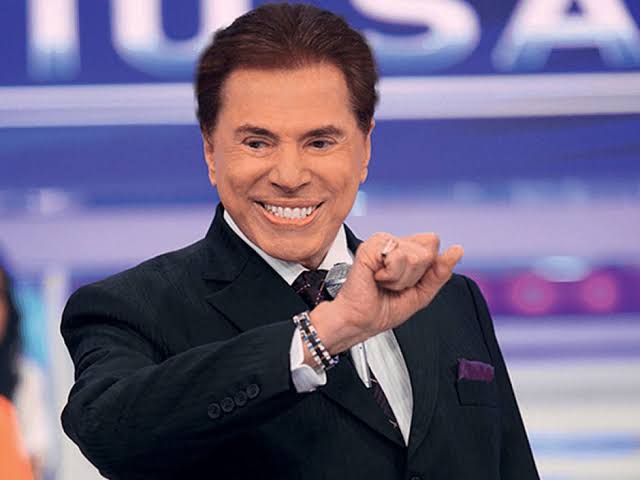 AmigoEscrevedor's tweet photo. Silvio Santos, o maior animador de todos os tempos! Saúde! #Domingão https://t.co/Ll8ggVcd7I