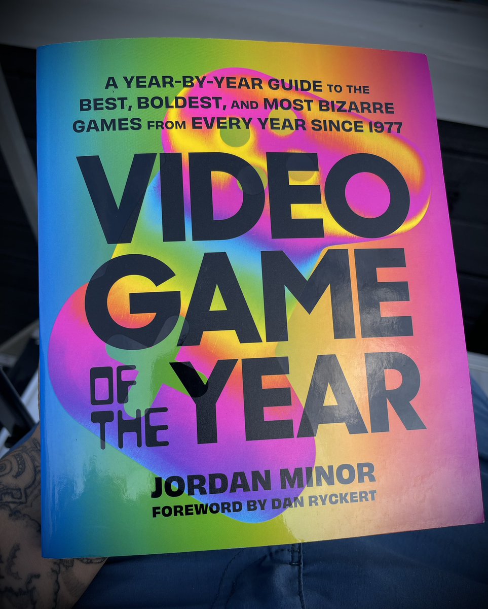 alphaCecho's tweet photo. @nextlander @JordanWMinor @VinnyCaravella @bradshoemaker @alex_navarro @DanRyckert super excited to check out my new book!! https://t.co/wfzyRLdnHR