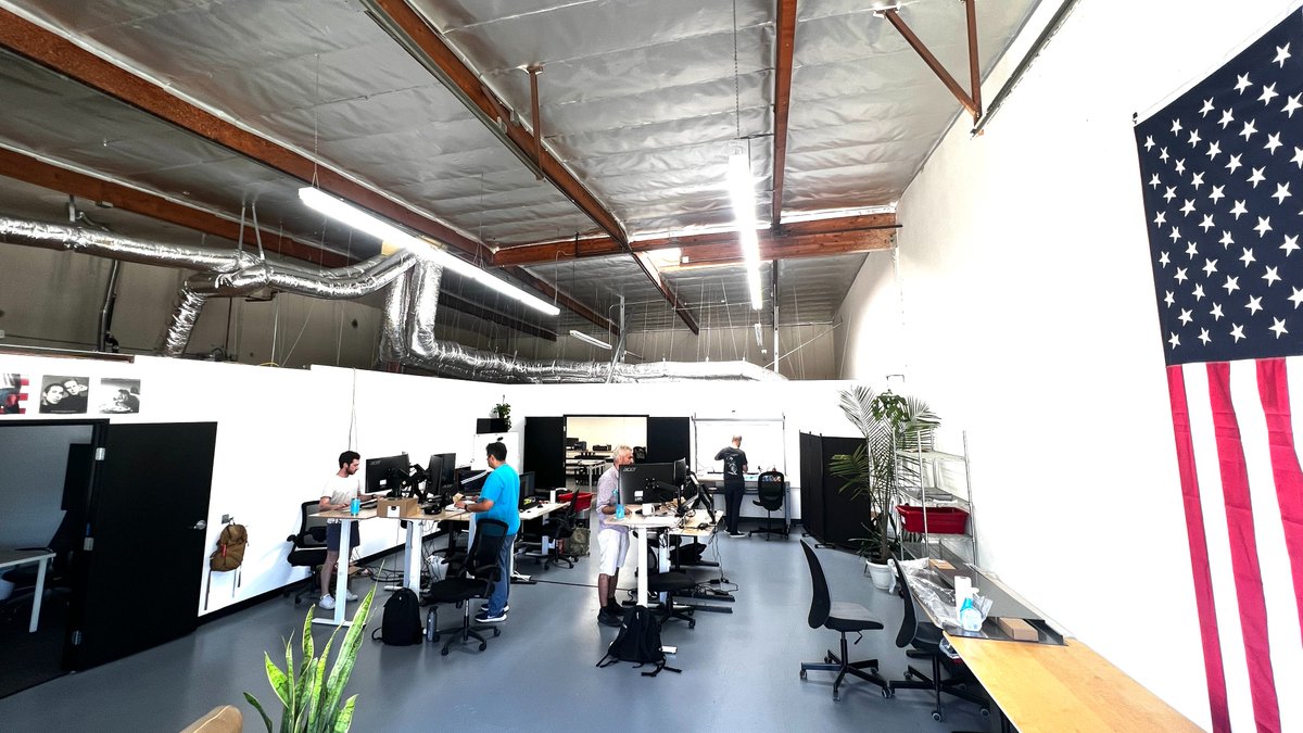 Met <a href="/jordan__black/">Jordan Black</a> last week over a founder dinner, after tracking @SenraSystemsUS over the last few months

I’ve been really fascinated by wire harness automation, a huge pain in industry, even Phantom Works used excel

Work at enough factories and you get a gut feeling of