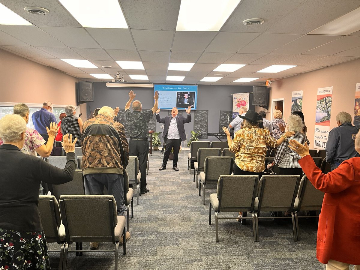 harry_jenani's tweet image. Had a blast receiving from Gary Crowl this weekend. He’s the former dean for Rhema Bible College, and actively travels the world sharing his knowledge of God’s Word. #refresh2023 #rhemacanada #garycrowl