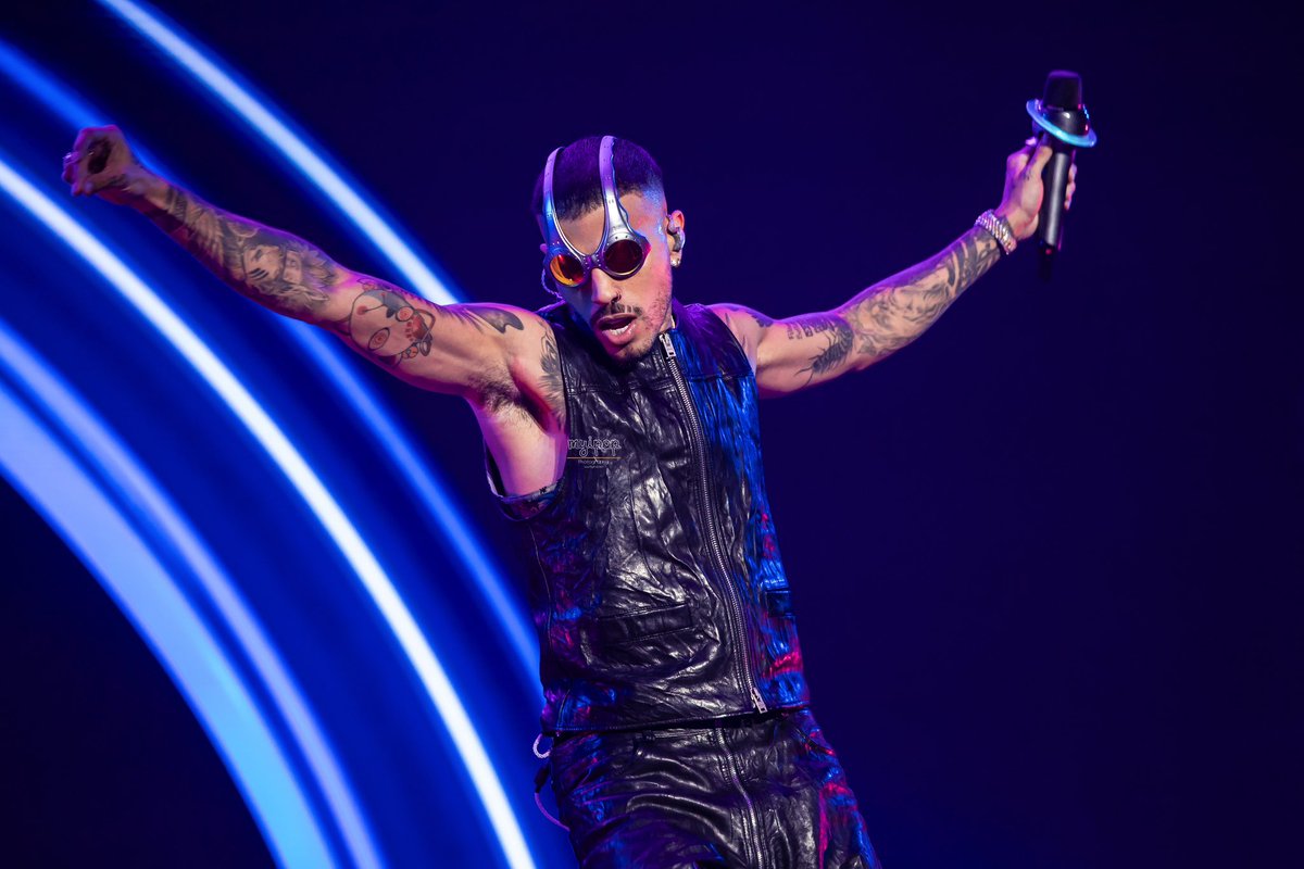 MyiPop's tweet photo. Adelanto fotos 📸 || De Madrid a Saturno 🪐

Así fue el paso del #saturnoworldtour de @rauwalejandro por el @WiZinkCenter 

➡️ https://t.co/h0cA4XwDnT https://t.co/4FMpzaBEnR