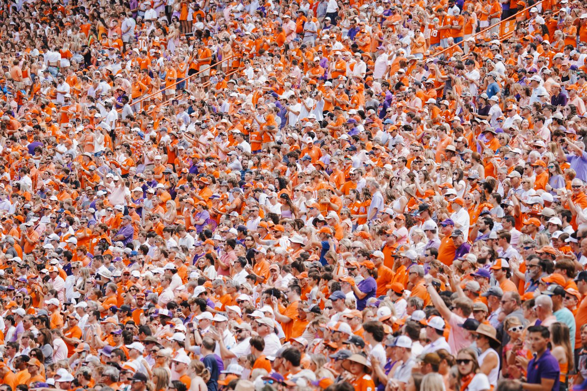 Clemson Athletics tweet media