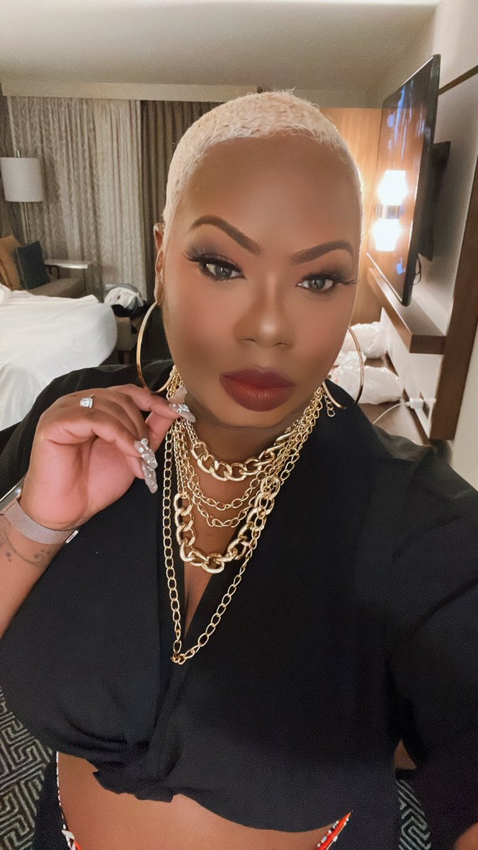 Auntie was serving face this weekend 💋