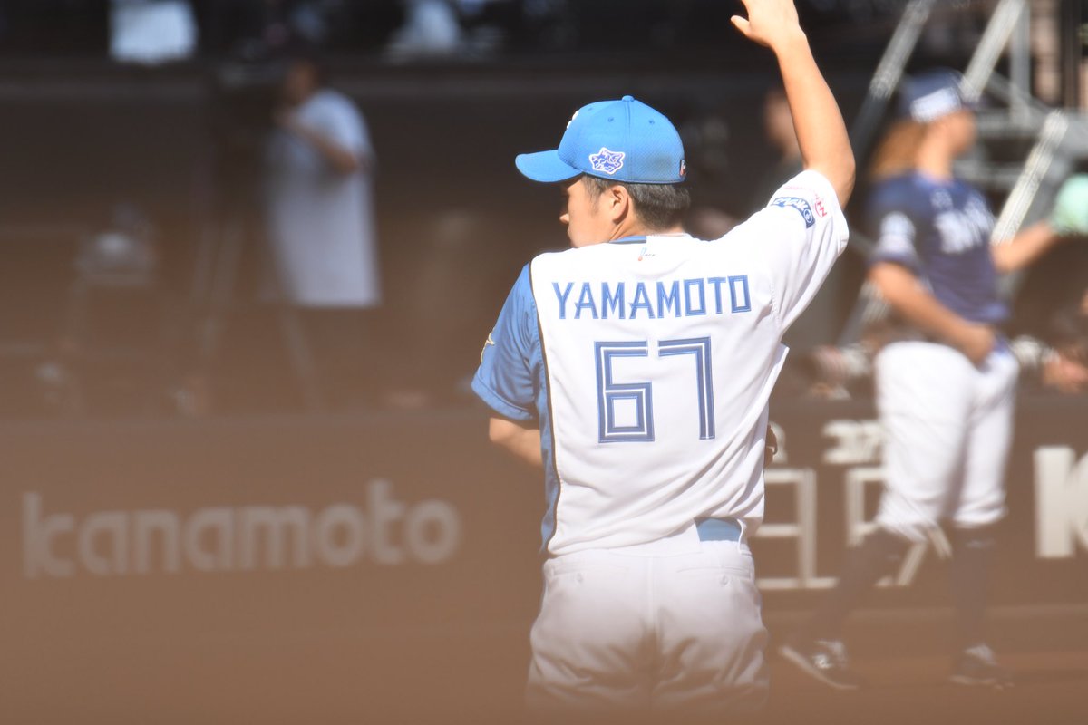 SUMINAFHERO61's tweet photo. #2023年09月10日
#loveFighters
#山本拓実
#sec117
#1列目
相手の気配を感じながら https://t.co/B1vJoxfsz6