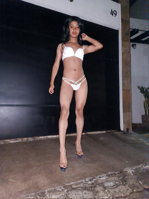 Ya no puedo esperar a Halloween🩷 https://t.co/8gnedjmitX https://t.co/VYAqF8vUok<a href="/tag/valentinesday"class="tags"><span>#valentinesday</span></a>