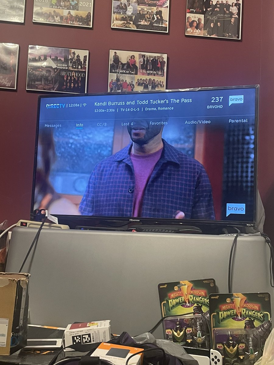 KARLTONTCLAY's tweet image. And now they’re showing #ThePass on @BravoTV!!!! Who is really winning here? C’mon! #TeamKandi #TeamDrew  

She by No Pay and Mar-NO are GAGGING that @Kandi constantly gets to the bag, and they are maddddddddddd! They can continue with the whack antics and Kandi still WINS! #RHOA