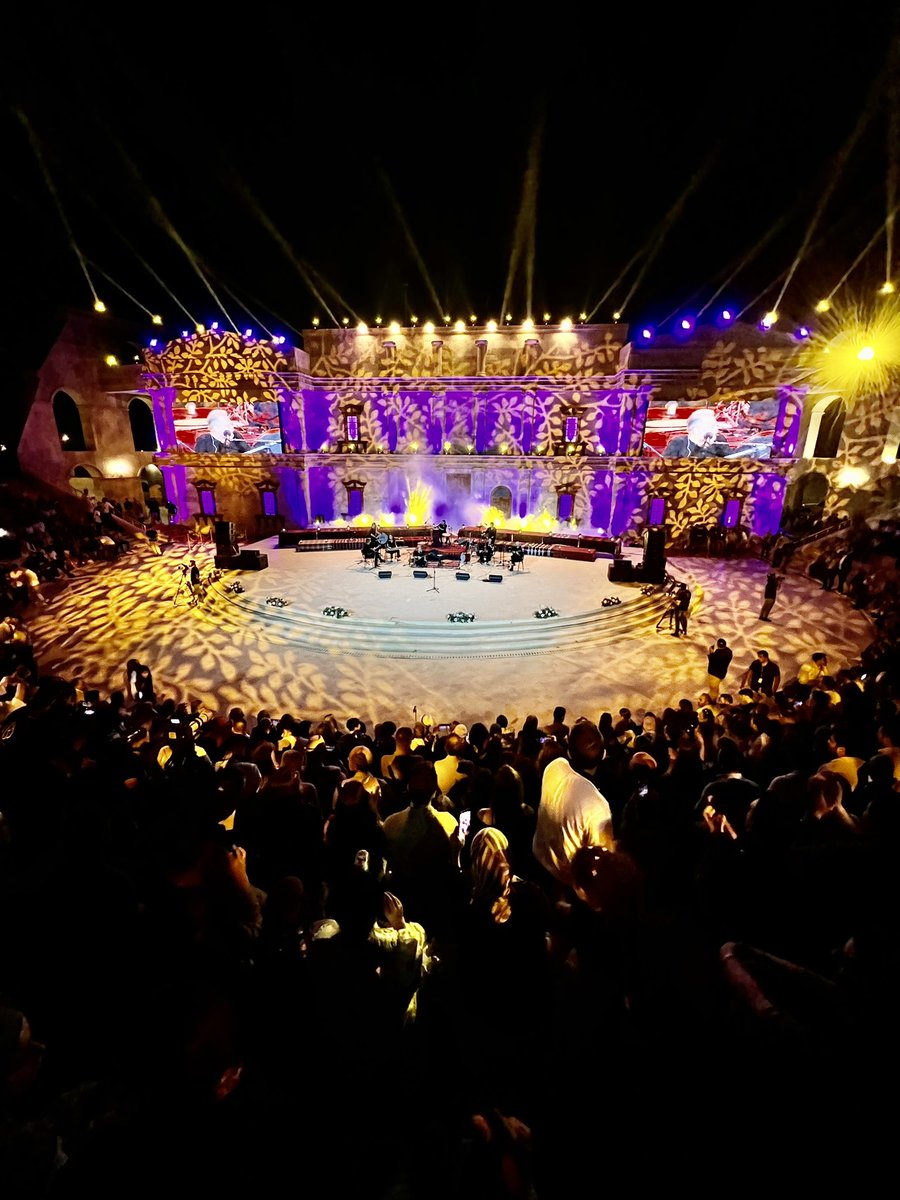 rastakmusic's tweet photo. We are incredibly proud to have shared our culture and music with our fans and friends in #Slemani. Thanks to everyone who came out to support us and celebrate the beauty of music. It was a truly unforgettable evening cherish forever.

#kurdistan #worldmusic #kurdishmusic #rastak https://t.co/g3SGTE72aa