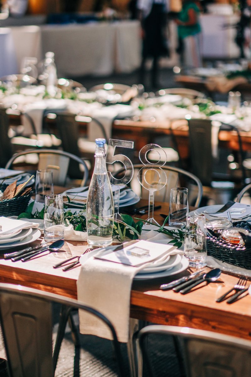 VisitSacramento's tweet image. Happy Tower Bridge Dinner Sunday! 🤩✨

We can’t wait to celebrate 10 years of this iconic Sacramento event tonight. 

A special thank you to Block Ice Co for keeping our cocktails from Nix Taco extra cool 🧊