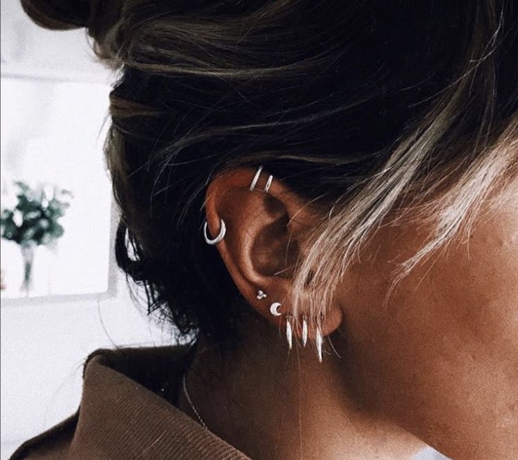 el sueño de toda piba es tener la oreja así: