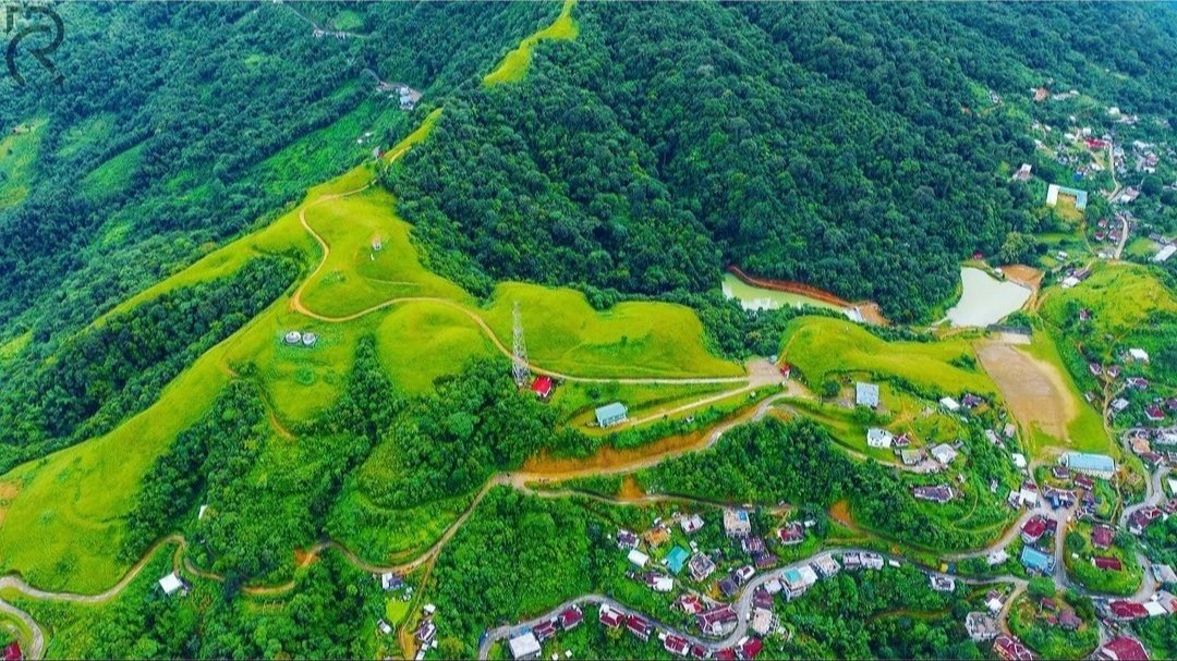 mizoraminsta's tweet photo. Sialsuk tlang | Mizoram
.
.
Pic credit ๐ท @rc_zormac
.
.
.
#sialsuk #sialsuktlang #tlang #hill #mountain #hilly #tlangram #tlang #greenery #green #greenhills #touristplace #village #rural #nonurban #villagescape #landscape #thingthlang #thingtlangkhua #zokhua https://t.co/zHF63PjkJn