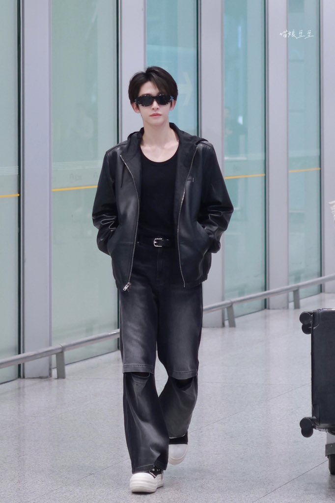 G_Charlie_Liuyu's tweet image. 20230911  Handsome😎
Cr. 喵娘豆豆Dou_&amp;amp; 睁开眼乌云都为我散开ly&amp;amp; yeeeee子

#LiuYu #刘宇 #リュウユ
#리우위 #หลิวอวี่ #LưuVũ