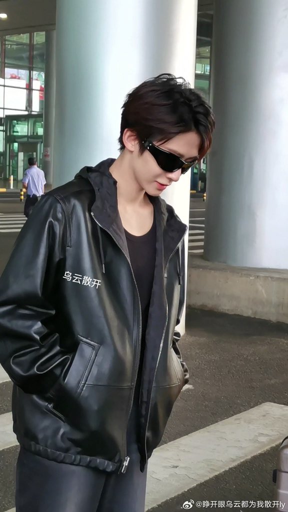 G_Charlie_Liuyu's tweet image. 20230911  Handsome😎
Cr. 喵娘豆豆Dou_&amp;amp; 睁开眼乌云都为我散开ly&amp;amp; yeeeee子

#LiuYu #刘宇 #リュウユ
#리우위 #หลิวอวี่ #LưuVũ