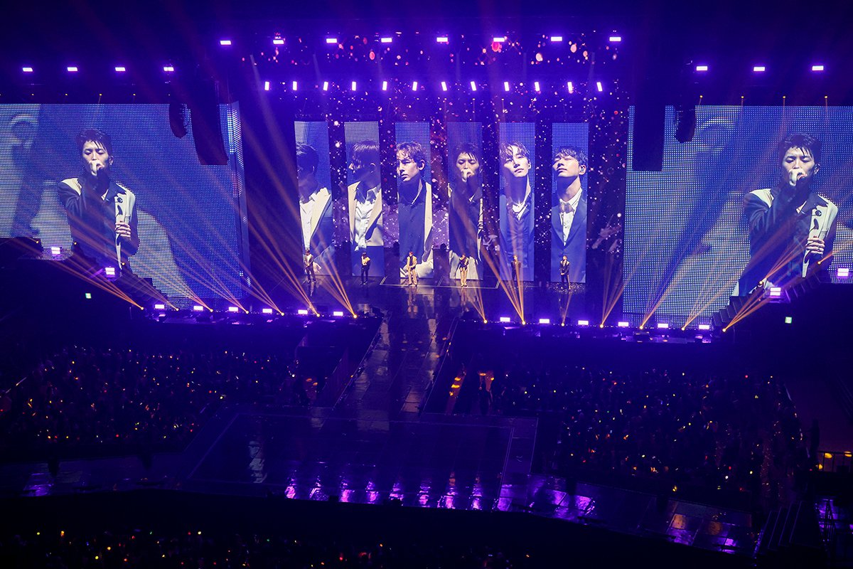 kbsworld_enter's tweet photo. "이게 바로 2PM!" 15주년 단독 콘서트 유일무이 존재감 폭발! 아크로바틱 군무 + 독보적 섹시美 + 파워풀 에너지     

- 9월 9일~10일 양일간 데뷔 15주년 기념 콘서트 'It's 2PM' 개최! '전석 매진' 한국 공연서 진가 선사

(사진제공: JYP엔터테인먼트)

#투피엠 #2PM https://t.co/Lpa20Rks5G