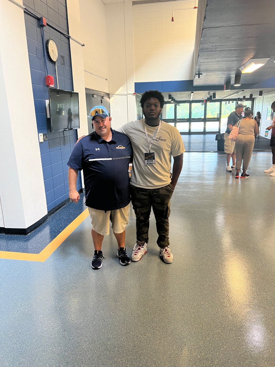 bigbrysonb's tweet photo. Had a great visit this weekend @CorsairFootball @UMASSDCoachMcC thanks for having me. felt like home one of the greatest experiences #goldrush #wintherep 🏴‍☠️🏴‍☠️ https://t.co/KieUowTRBu
