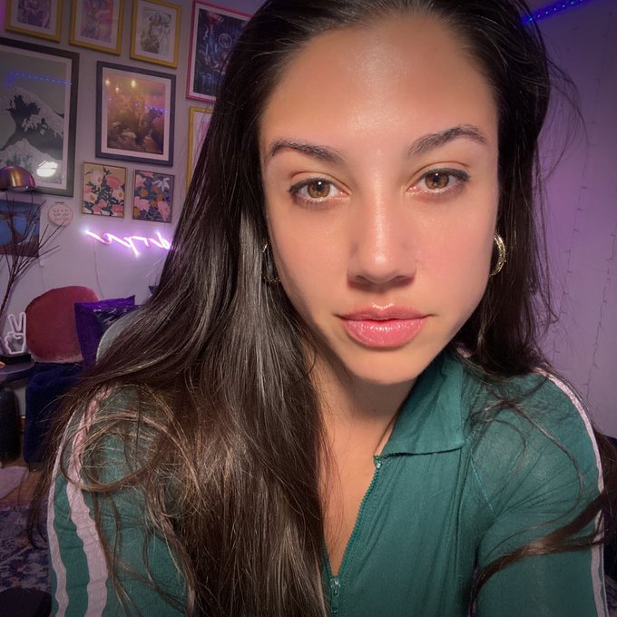 Live: https://t.co/5LmNBDd6Ah   👨&zwj;🍳 https://t.co/ilm9McsoKe