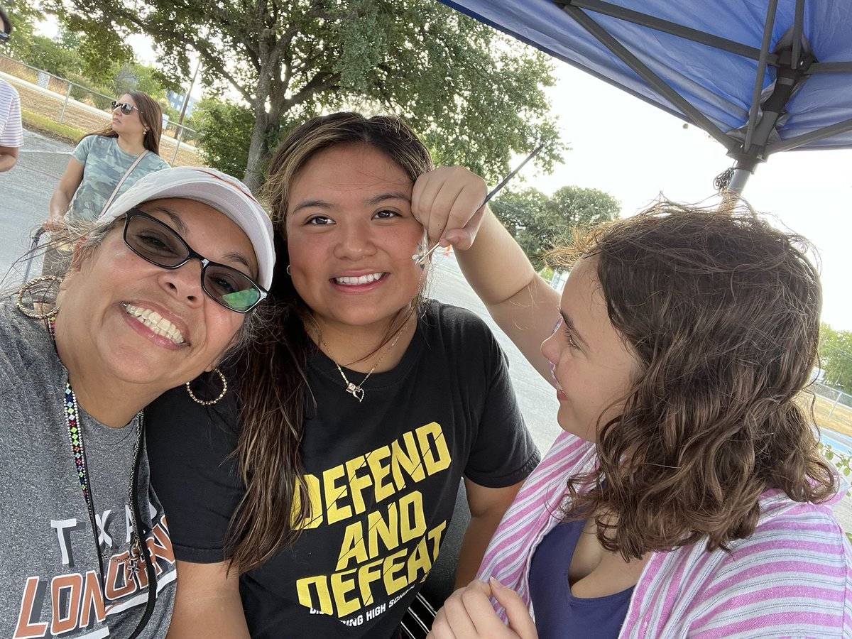 Ashley Martinez tweet media