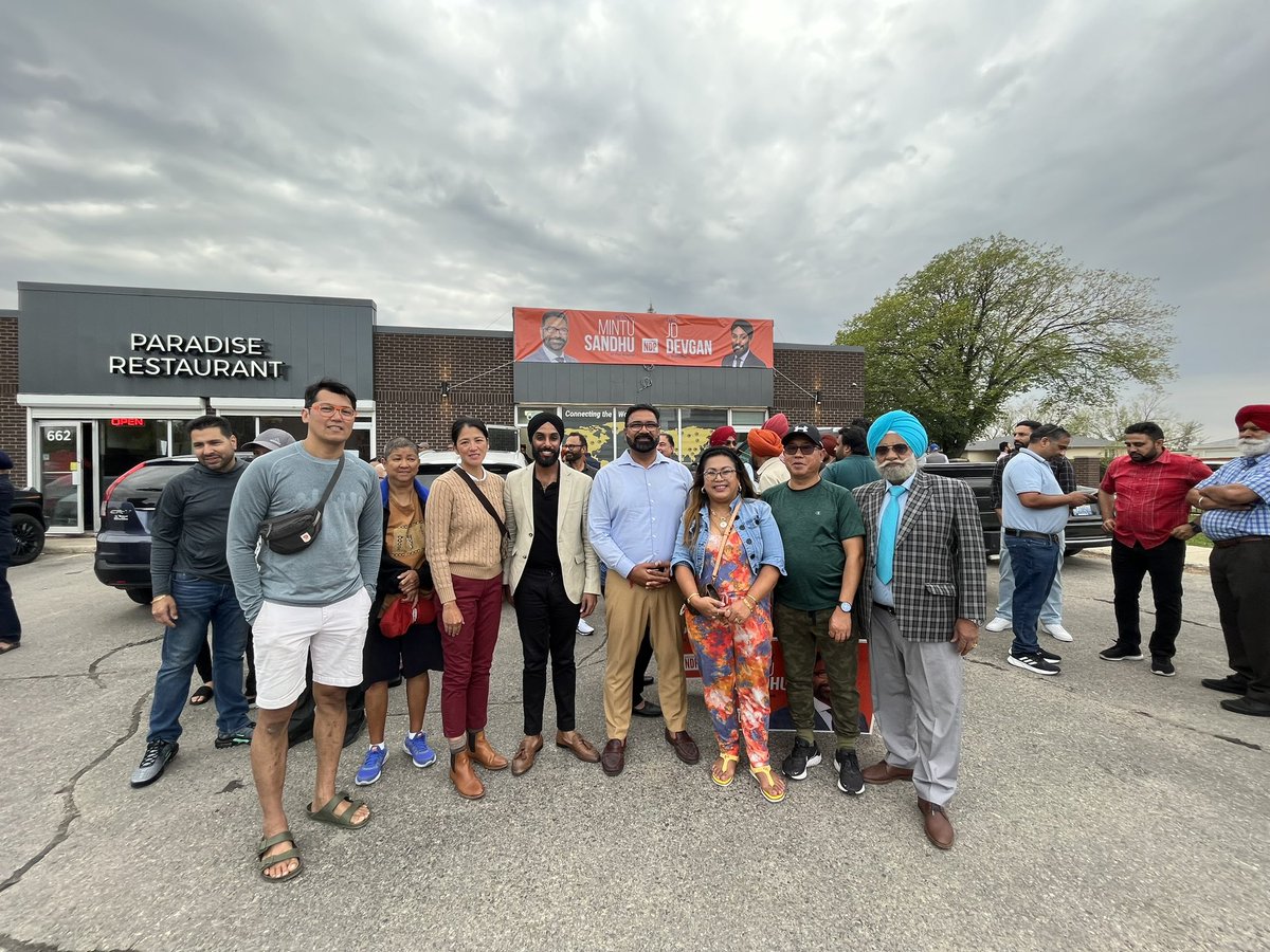 MlaSandhu's tweet photo. Thank you to all the people who came to #TheMaples and #McPhillips election campaign grand opening. Let’s Make Life Better, Together. #mbpoli #votendp #manitoba https://t.co/am7lscFgtG