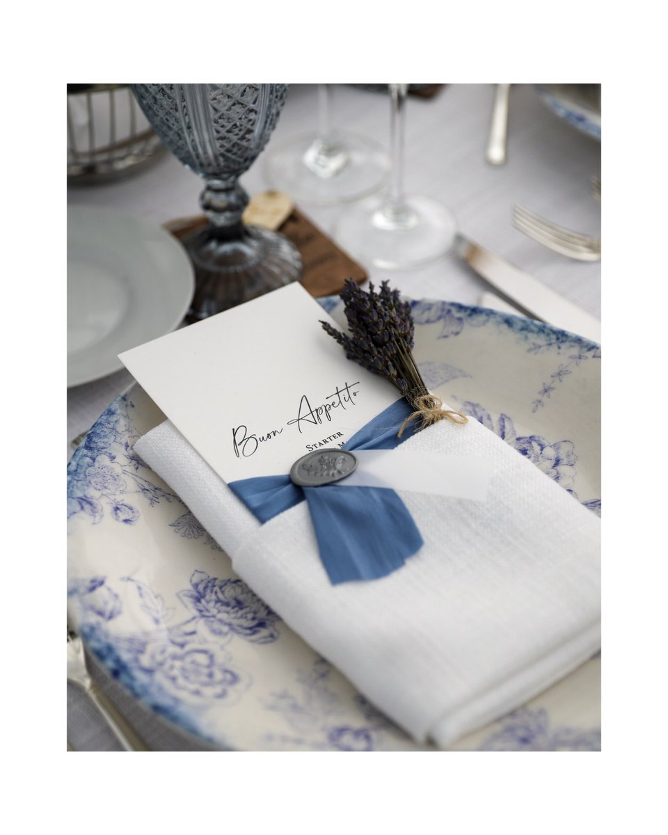 allanmillora's tweet photo. Details create the big picture 
#allanmilloraphotography 

#wedding #party #weddingparty #celebration #bride #groom #bridesmaids #happy #happiness #unforgettable #love #weddingdetails https://t.co/Jx6WLNu7Wu