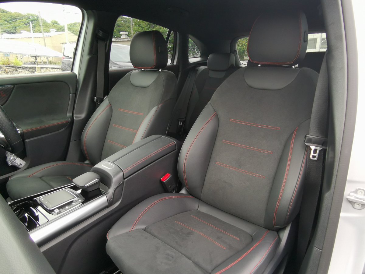 ELITEGARAGEJP's tweet photo. メルセデスベンツ
GLA200d 4MATIC
R3年　3.6万km
詳細↓↓↓↓
https://t.co/e04UpLAPTH

#エリーテガレージ 
#中古車販売 
#輸入車販売 
#カーセンサー 
#豊橋市 
#アウディ 
#プジョー 
#レクサス 
#bmw 
#フォルクスワーゲン 
#メルセデスベンツ
#gla200d https://t.co/QOIq9r7EW4