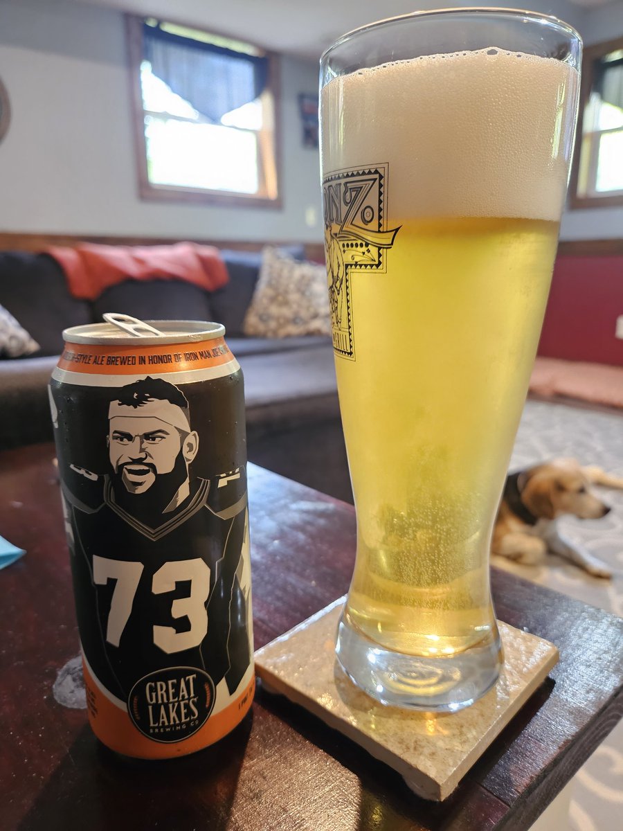 AChad76's tweet photo. @joethomas73 @Browns 1-0 with 73 today! https://t.co/z3OAFcaC0Z