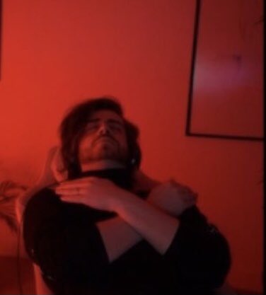TrisOkkk's tweet photo. Demasiado lore, no soporté
Despiértenme cuando vuelvan los huevitos y tenga al guapoduo, siendo nuevamente gays y felices. https://t.co/ukKMyyOkKv