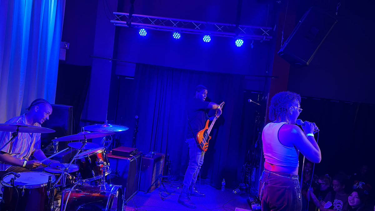 Lets gooo <a href="/nightlife_xo/">nightlife (the band) 🌙</a>