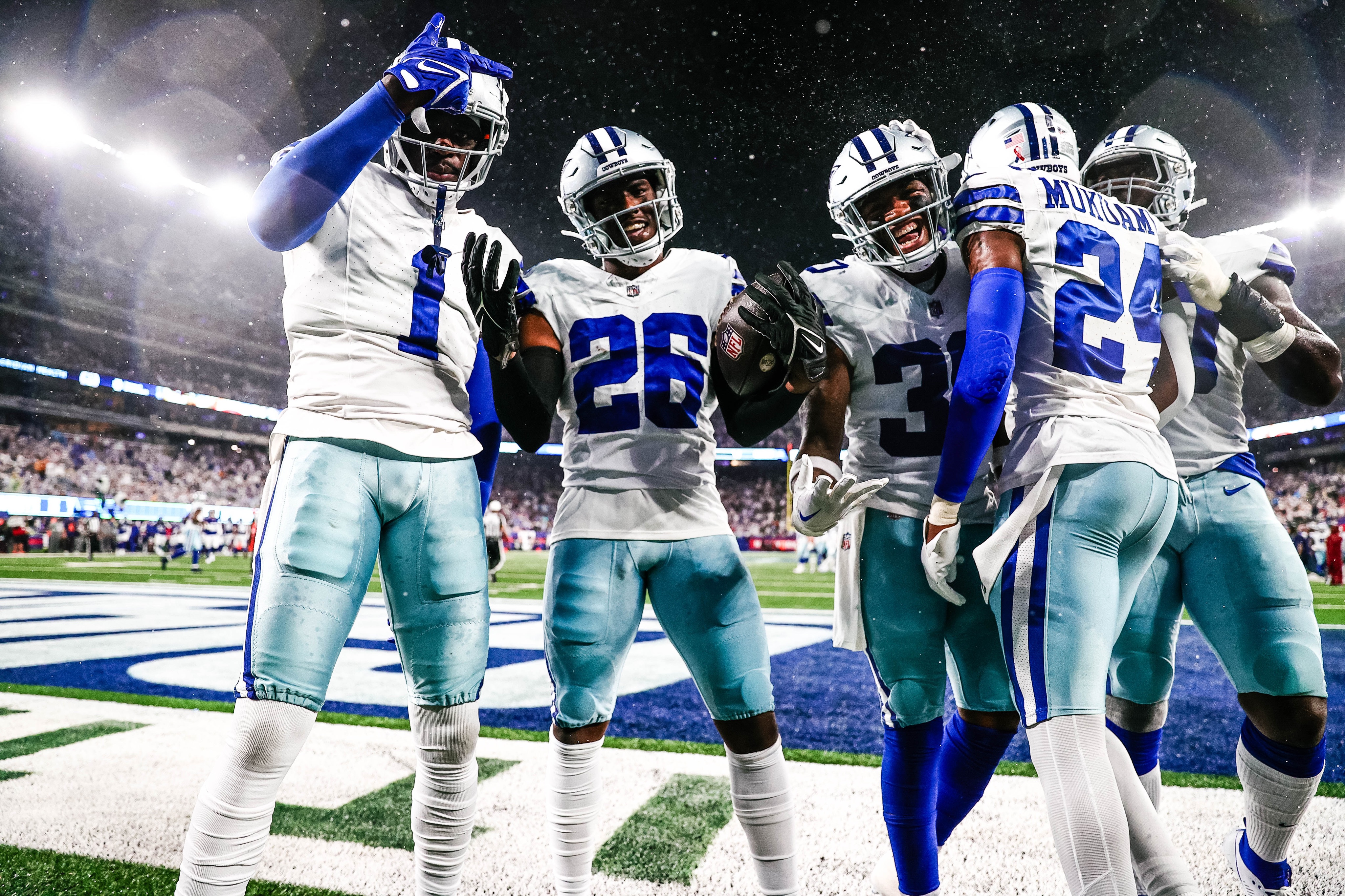 cowboys blue and white