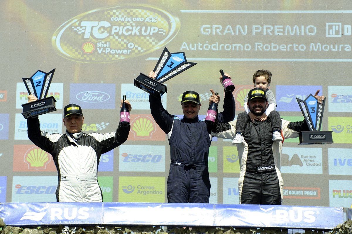 Turismo4000Arg's tweet photo. 🤩 Postales de un gran finde platense en el marco de la séptima fecha, 1° triunfo de Nelson Costanzo 🏆 e inicio de la #Supercopa4000 #RusAgro 🌱 en el "Roberto Mouras" 🏁
🔜 Nos vemos dentro de un mes 👋🏼
-
📸 @German_Alt | Prensa T4000 https://t.co/g2XSnIA6HS