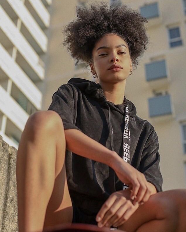 HarmonyZutara's tweet photo. Harmony | Uni AU| Athlete/Tutor| OTH Inspired https://t.co/tyEN2kktqK