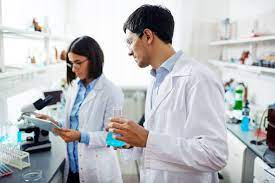 TraseroC's tweet photo. Cientificos investigan a fondo lo que genera atravesar la brecha entre mundo animado y mundo real. Llegaron a la conclusion que, a la larga, permanecer fuera de tu mundo trae consecuencias de salud, pero que no por eso hay que hacer una guerra hacia ese mundo. https://t.co/lZ8L2lMQnS