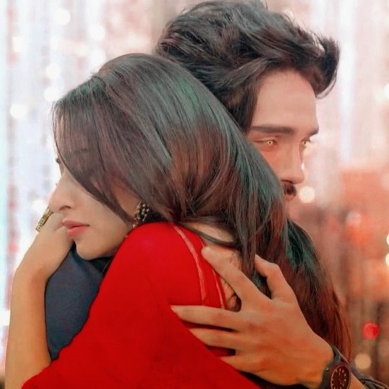 harshupie's tweet photo. 🙃Miss those golden days 
Piansh ..

#harshrajput #TeriMeriDoriyaann #tmd #StarPlus #piansh #nazar #niyarsh #niyatifatnani https://t.co/CecIfzb8oZ