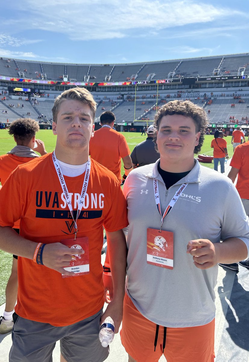 anthonymoore00's tweet photo. I had a great time in Charlottesville yesterday, thanks to @drewmeyer5 for inviting me. @KohlsSnapping @UVAFootball @WestfieldFB https://t.co/RY6fQLCfM9