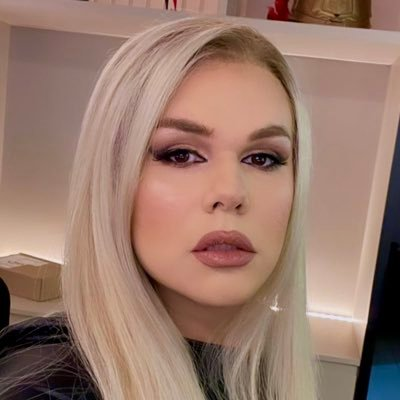 POPTime tweet media