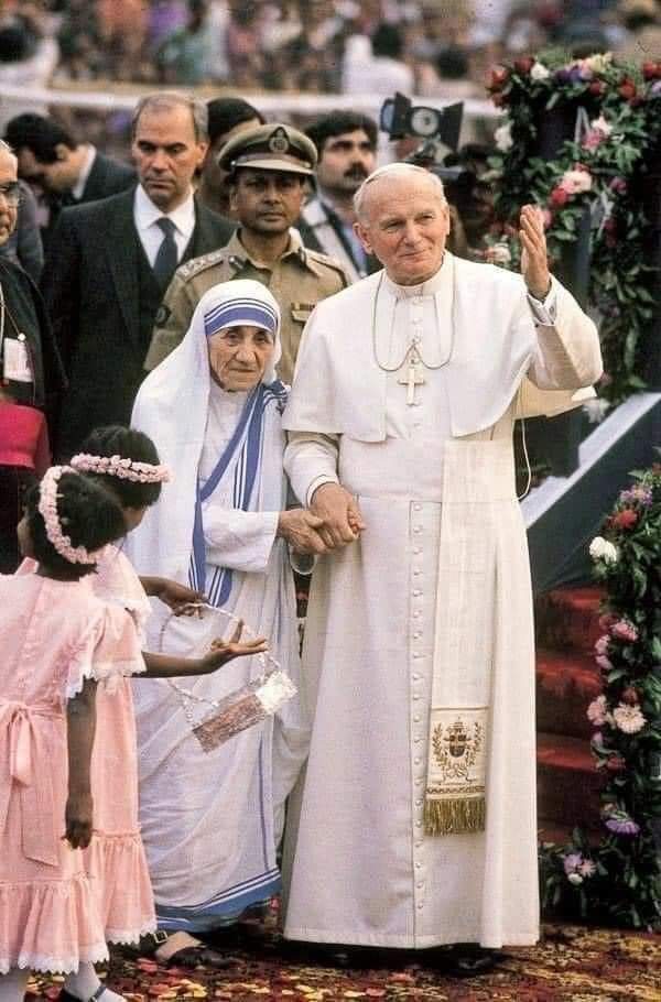 ednyoka's tweet photo. Calling on these two saints for intercession for two private intentions. 🙏 https://t.co/5wRnyyEUAJ