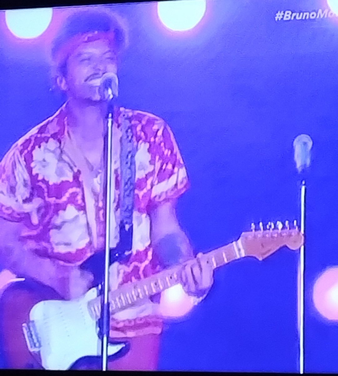jphvidatelles's tweet photo. @multishow #BrunoMarsNoMultishow  
Coisa linda gente 
#TheTown  já pode vim para o Rio por favor 🙏🙏 https://t.co/j6zNK88E7j