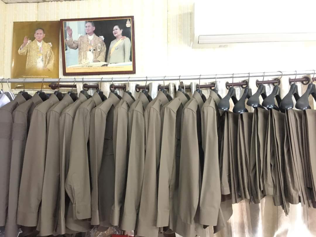 loveuniform99's tweet photo. ตามหาของ ราคาแบ่งปัน ไม่ได้หาของนานยังมีลูกค้าสนใจอยู่ไหมครับ👍👍👍 https://t.co/inMoOV8qkl