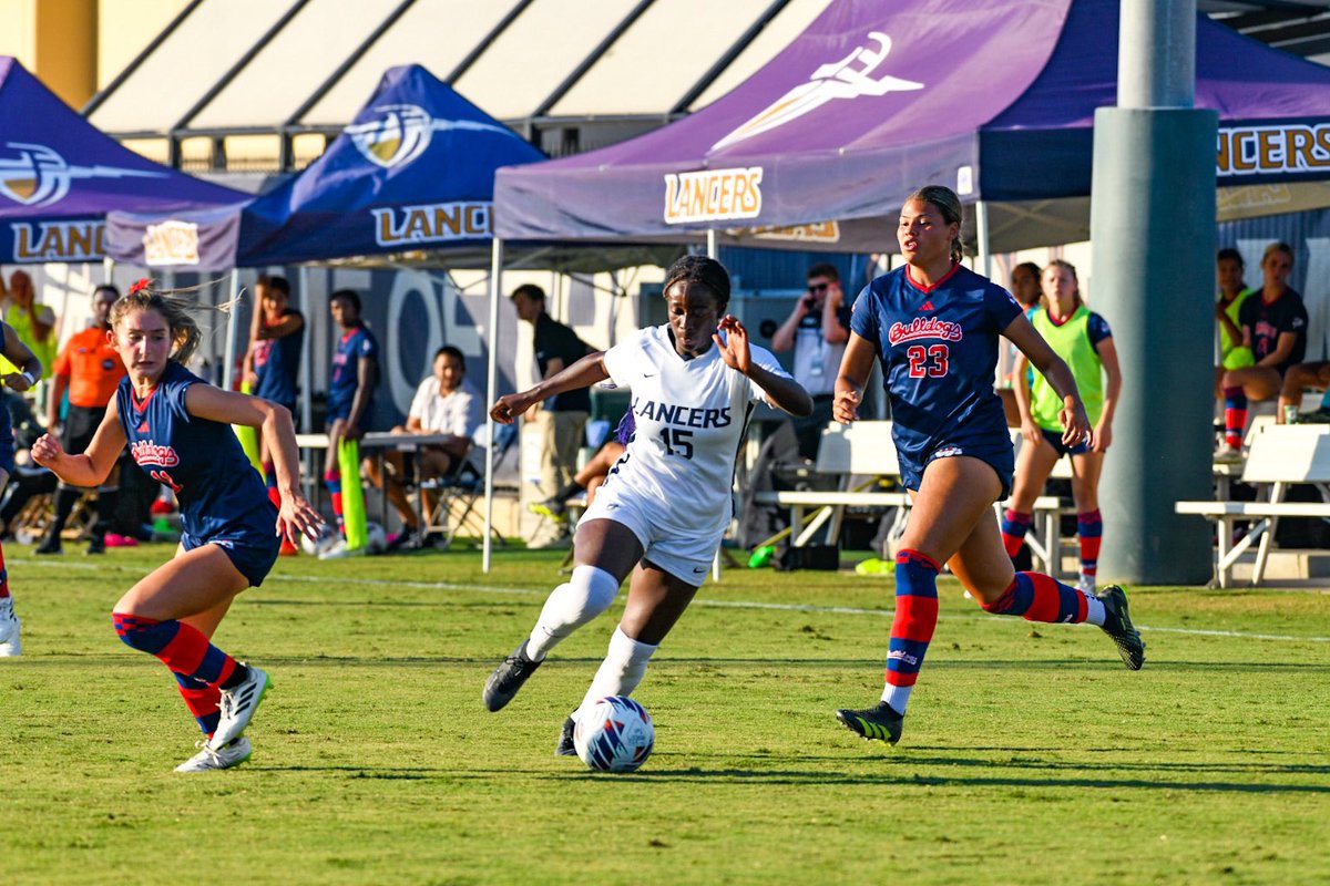 CBUwsoccer's tweet photo. 🥳

#LanceUp⚔️ https://t.co/sYFSOIdDDm