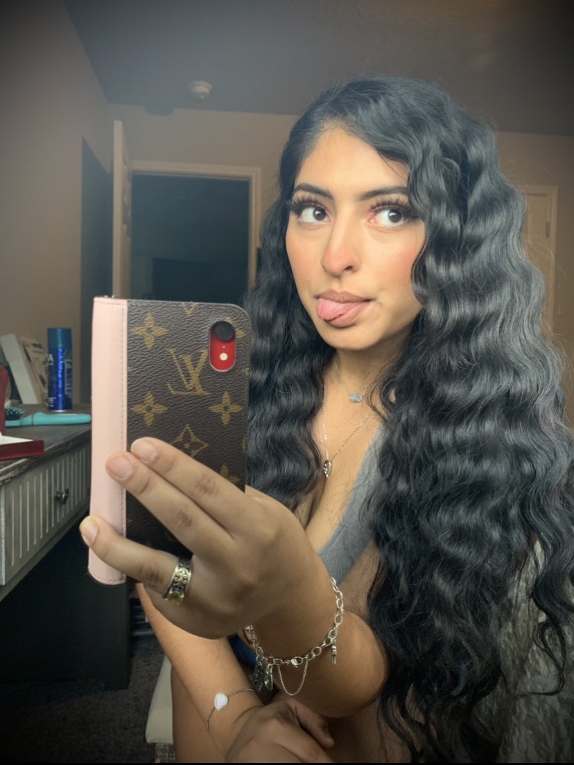 hellojaylyn's tweet photo. Starting to feel like myself again ✨ https://t.co/OmSQvCOXWu