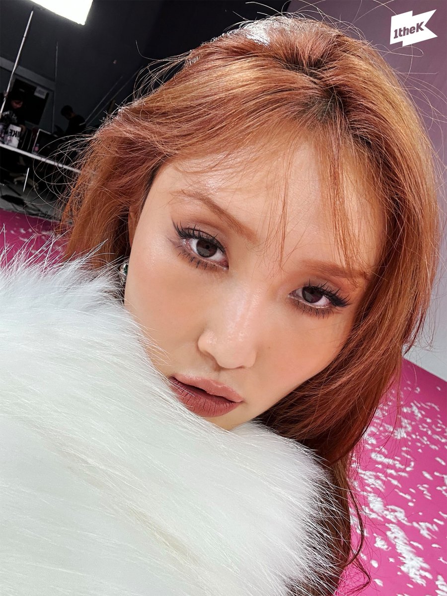1theK's tweet photo. 🫰요즘 MZ 사이에서 유행인 조합🫰
1. 엽떡➕허니콤보
2. 마라탕➕꿔바로우
3. 불닭➕타코야끼
4. #화사 ➕ #원더킬포 🆕🔥🔥🔥
#HWASA #ILoveMyBody @OfficialPnation

#1theKILLPO 👉 https://t.co/vmV2buIyWM https://t.co/PAQ2So09r4