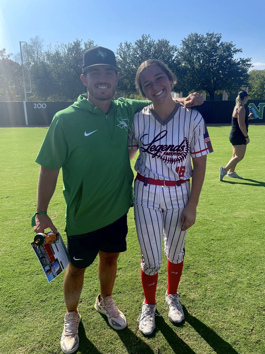 I had a great time today <a href="/MeanGreenSB/">UNT Softball</a> camp! Thank you to <a href="/RodneyDeLong/">Rodney DeLong</a> <a href="/CoachJayGwyn/">Assistant Softball Coach, MIZZOU</a>  <a href="/hunter_hays27/">Hunter Hays</a> <a href="/gwyn_coach/">Coach Gwyn</a> and the players for putting on an amazing camp! I appreciate the in-depth instruction &amp;  chance to showcase my skills! Can’t wait to be back! #GMG 💚🤍🥎