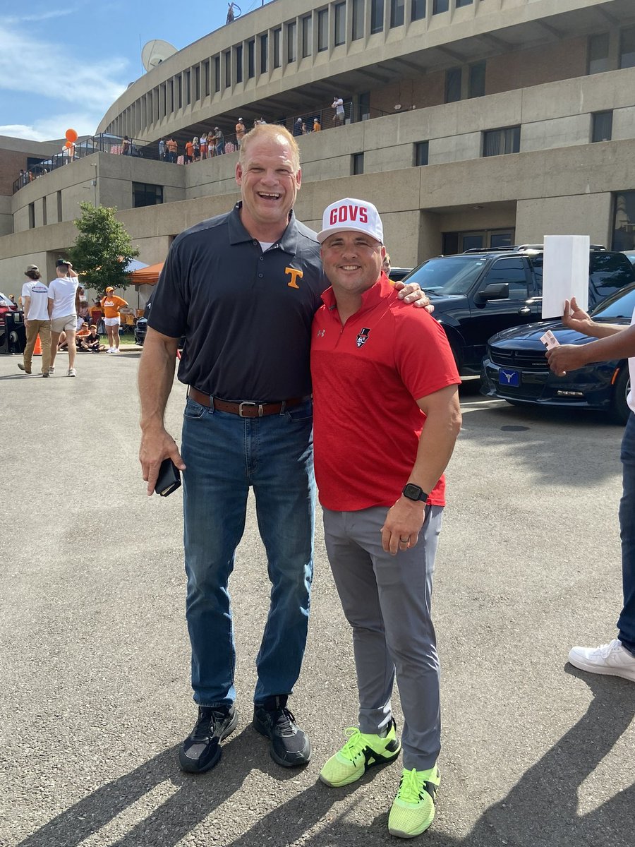 🅱️🅰️🆖❗️Fire 🔥Me 🆙 What a weekend in Knoxville with all of our PEAYPLE @letsgopeay❗️I even got to meet the Mayor of Knox County Glenn Thomas Jacobs aka @KaneWWE former WWE Superstar❗️