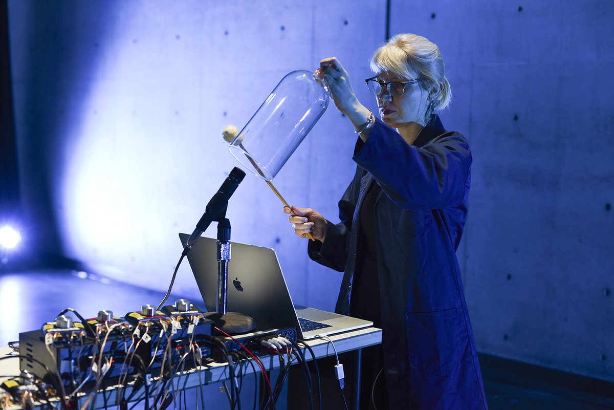 Grainger Museum tweet media