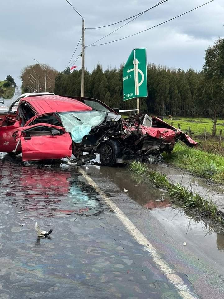 Angolinos.cl tweet media