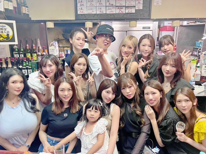 好好さんでご飯して来たよ✨ あいちん誘ってくれてありがとう😊💓 大量の女子会エネルギーに満ちてて最高だった😊❤️🙏 https://t.co/jQ3PiOFJLW<a href="/tag/%E3%82%B5%E3%82%A6%E3%83%8A"class="tags"><span>#サウナ</span></a><a href="/tag/%E6%81%8B%E6%84%9B%E3%82%B5%E3%82%A6%E3%83%8A%E3%82%AB%E3%83%BC"class="tags"><span>#恋愛サウナカー</span></a><a href="/tag/%E7%A7%BB%E5%8B%95%E5%BC%8F%E3%82%B5%E3%82%A6%E3%83%8A"class="tags"><span>#移動式サウナ</span></a><a href="/tag/%E6%81%8B%E6%84%9B%E3%83%AA%E3%82%A2%E3%83%AA%E3%83%86%E3%82%A3%E3%83%BC%E3%82%B7%E3%83%A7%E3%83%BC"class="tags"><span>#恋愛リアリティーショー</span></a>
