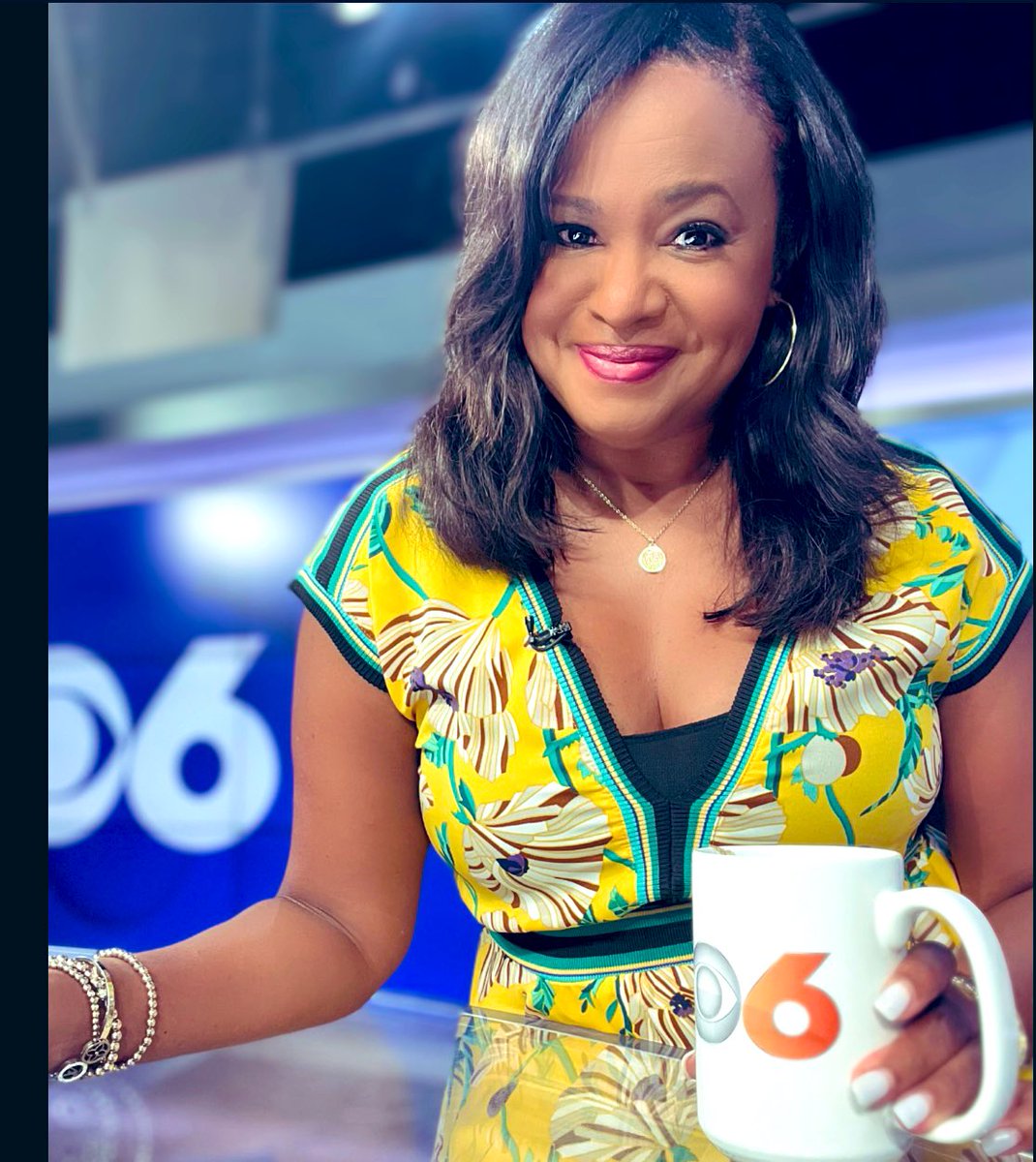 RebaCBS6's tweet image. May this new week be prosperous, peaceful and productive 💛
#PrayForIt #LetsGo #GoodMorning
#MondayMotivation