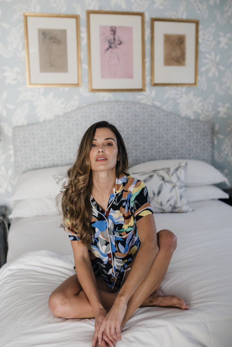 Say hello to our new colourful leaf print short set. Dreamy on the eyes, soothingly soft feel, you couldn’t ask for much more… ✨