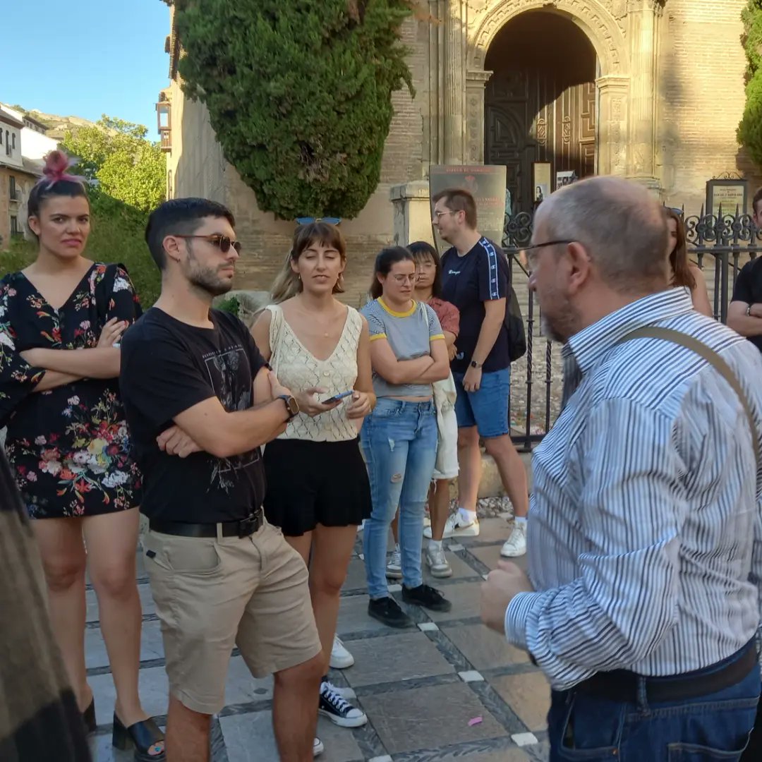 AsetelS's tweet photo. Literary Tour in the Albayzin. 

Cultural Programme of the IV International @AsetelTeoria Summer School https://t.co/Jmo25gPnsw