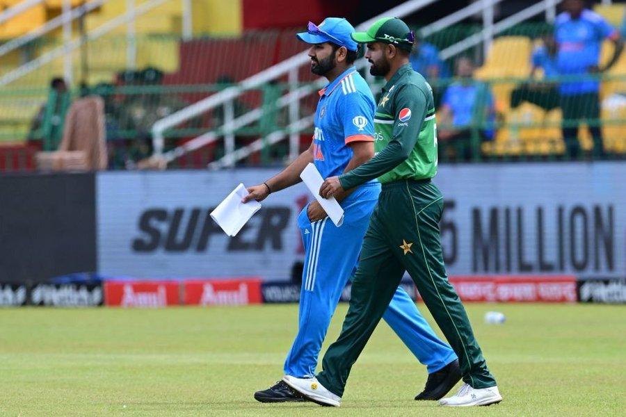 ADITYAU140289's tweet photo. News : The match between India and Pakistan likely to start on time today. There were 80% chances of rain but it hasn't rained for more than three hours now. The weather could hold out this afternoon Going to be Crazy  #AsiaCup2023 #INDvPAK #greatestrivalry #IndiavsPak #AsiaCup https://t.co/VZ8MqRtq8K