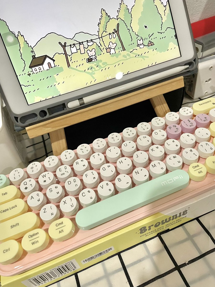 Silyther's tweet photo. 💌 ส่งต่อ คีย์บอร์ดบลูทูธ MOFii BROWNIE
☁️ส่งต่อราคา 1000฿ 🧃
(ลดได้อีกนิดหน่อย)
🧽มีกล่อง มีคู่มือ แถมเมาส์ให้เพิ่ม
✨ซื้อมาไม่ได้ใช้เลยขายต่องับ
🍎ของแท้ มีสลิปซื้อจากเซนทรัล
🌟เชื่อมได้ 3 อุปกรณ์
#แป้นพิมพ์ #คีย์บอร์ด #keyboard #ส่งต่อคีย์บอร์ด #ส่งต่อKeyboard #MOFii https://t.co/RjDAwA1YV6